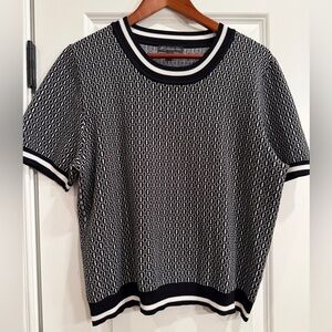 Adrianna Papell Black and White Short Sleeve Knit Top